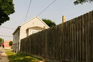 1748 S 4th St, Milwaukee, WI 53204 - Photo 28