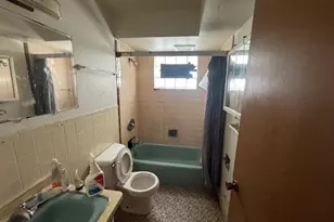 8922 W Villard Ave, Milwaukee, WI 53225 - Photo 8