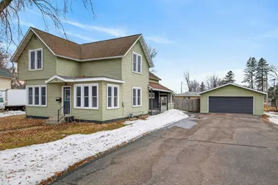 530  10th Ave, Wisconsin Rapids, WI 54495 - Photo 2