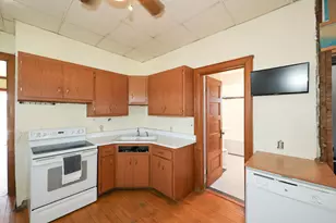 3660 E Armour Ave, Cudahy, WI 53110 - Photo 20