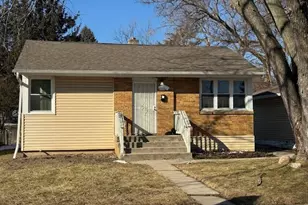 5121 N 47th St, Milwaukee, WI 53218 - Photo 1
