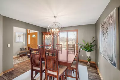 3219  Old Hickory Pl, West Bend, WI 53095 - Photo 8