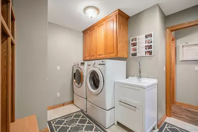 3219  Old Hickory Pl, West Bend, WI 53095 - Photo 20