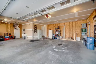 3219  Old Hickory Pl, West Bend, WI 53095 - Photo 34