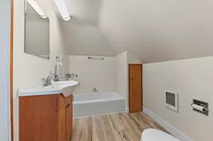 2441 N 97th St, Wauwatosa, WI 53226 - Photo 22