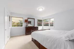 2441 N 97th St, Wauwatosa, WI 53226 - Photo 16