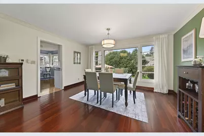 2441 N 97th St, Wauwatosa, WI 53226 - Photo 8