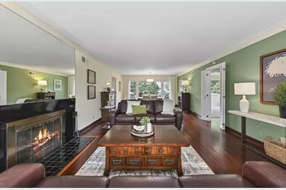 2441 N 97th St, Wauwatosa, WI 53226 - Photo 6