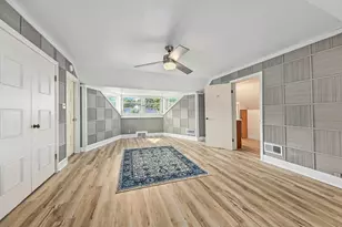 2441 N 97th St, Wauwatosa, WI 53226 - Photo 20