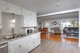 2125 Fairmont St, Manitowoc, WI 54220 - Photo 10