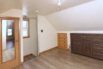 2125  Fairmont St, Manitowoc, WI 54220 - Photo 18