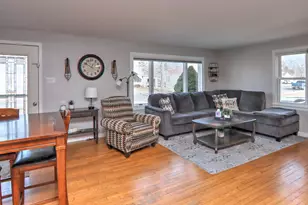 2125 Fairmont St, Manitowoc, WI 54220 - Photo 6