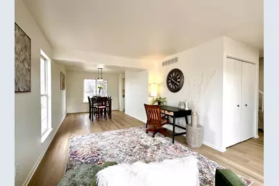 10008  64th St, Kenosha, WI 53142 - Photo 10