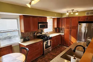 1323 Northview Rd, Waukesha, WI 53188 - Photo 10