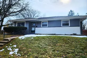 1323 Northview Rd, Waukesha, WI 53188 - Photo 2