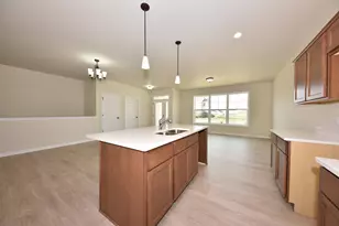 615 Hunter Oaks Blvd, Watertown, WI 53094 - Photo 18