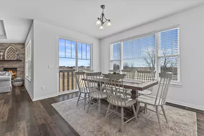 10830 N Tartan Ct, Mequon, WI 53097 - Photo 12