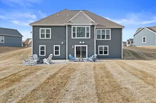 10830 N Tartan Ct, Mequon, WI 53097 - Photo 54