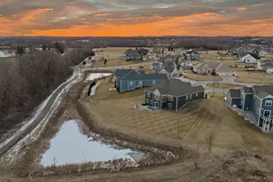 10830 N Tartan Ct, Mequon, WI 53097 - Photo 40