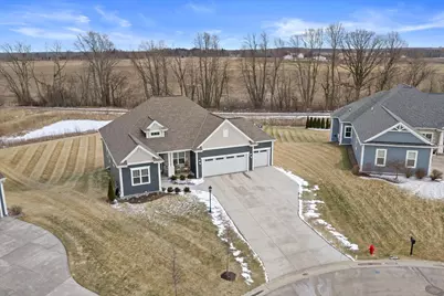 10830 N Tartan Ct, Mequon, WI 53097 - Photo 30