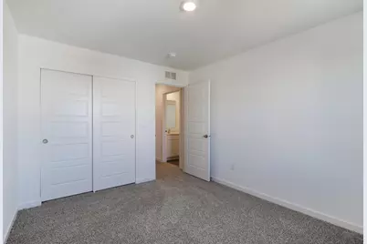 7051  Oakmont Rd, Racine, WI 53403 - Photo 56