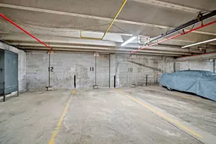 11927 W Appleton Ave, Milwaukee, WI 53224 - Photo 16