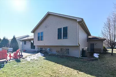 851  Shooting Star Cir, DeForest, WI 53532 - Photo 36