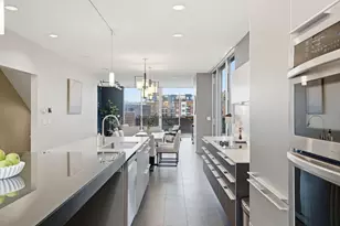 851 E Reservoir Ave, Milwaukee, WI 53212 - Photo 18