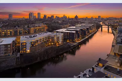 851 E Reservoir Ave, Milwaukee, WI 53212 - Photo 2