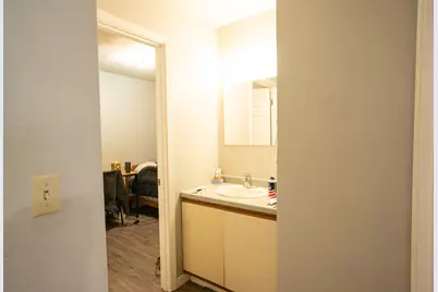 410  10th St, La Crosse, WI 54601 - Photo 10