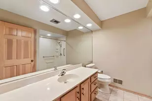 N81W13139 Country Terrace Ln, Menomonee Falls, WI 53051 - Photo 28