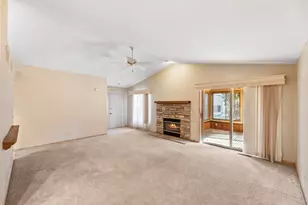 N81W13139 Country Terrace Ln, Menomonee Falls, WI 53051 - Photo 4