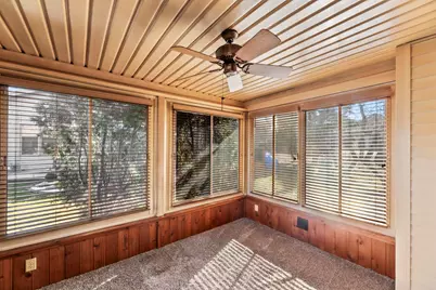 N81W13139  Country Terrace Ln, Menomonee Falls, WI 53051 - Photo 14