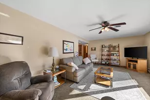 7128 W Kinnickinnic River Pkwy, West Allis, WI 53219 - Photo 2