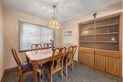 7128 W Kinnickinnic River Park, West Allis, WI 53219 - Photo 12