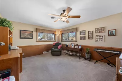 7128 W Kinnickinnic River Park, West Allis, WI 53219 - Photo 26