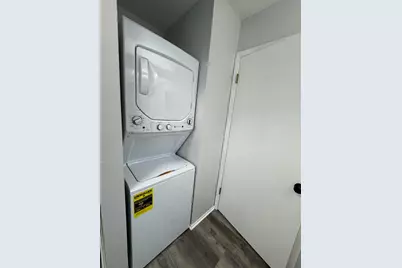 309  Cheviot Chase - #5, Waukesha, WI 53186 - Photo 8