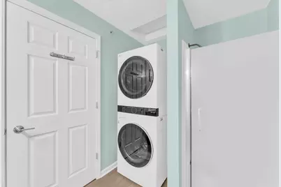 9342 W Loomis Rd #3, Franklin, WI 53132 - Photo 16