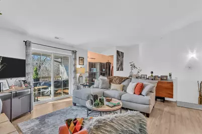 9342 W Loomis Rd #3, Franklin, WI 53132 - Photo 12