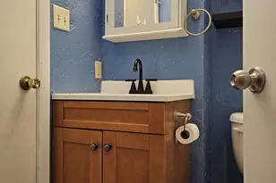 7710 N Edgeworth Dr, Milwaukee, WI 53223 - Photo 28