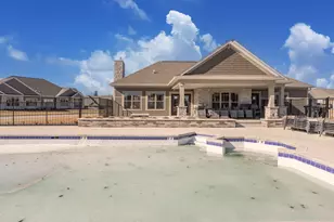 N28W25285 Madeline Blvd, Pewaukee, WI 53072 - Photo 46