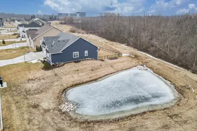 N58W17929  Timms Prairie Walk, Menomonee Falls, WI 53051 - Photo 76