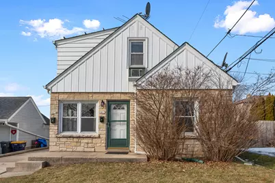 1617 S 95th St, West Allis, WI 53214 - Photo 2