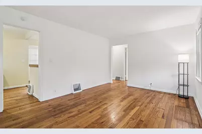 245  Island Ave, Racine, WI 53405 - Photo 8