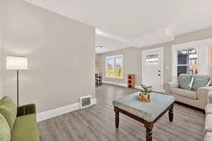 2343 Mohr Ave, Racine, WI 53405 - Photo 4