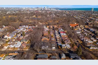 3202 S Pine Ave, Milwaukee, WI 53207 - Photo 30