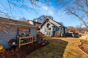 3202 S Pine Ave, Milwaukee, WI 53207 - Photo 28