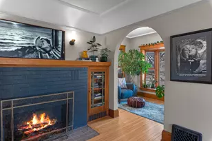 3202 S Pine Ave, Milwaukee, WI 53207 - Photo 4