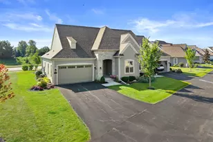 1763 Derby Ln, Oconomowoc, WI 53066 - Photo 36