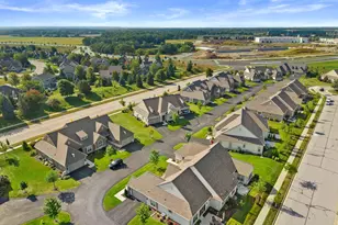 1763 Derby Ln, Oconomowoc, WI 53066 - Photo 42